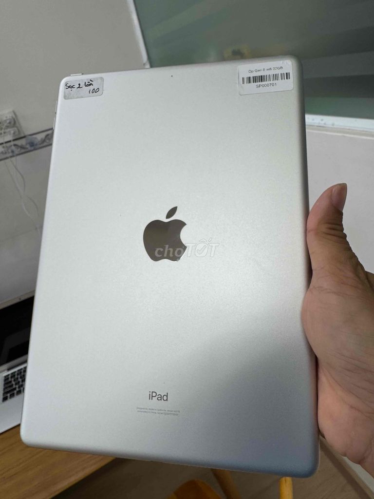 Apple iPad Gen 8 10.2 inch 32GB Trắng Mới. Mua bán Máy tính bảng tại Quận Ninh Kiều Cần Thơ được đăng bởi Khải mobile hình 1