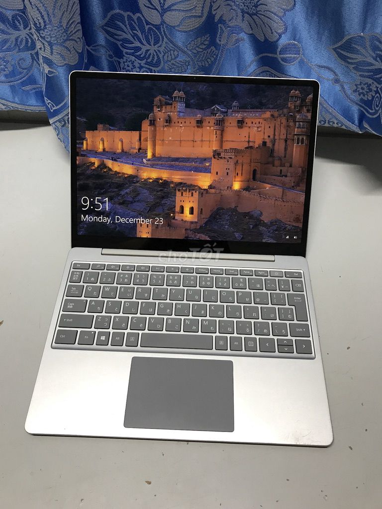 Surface Go i5-1035G1/8G/SSD 256G 13" 0.9Kg Touch