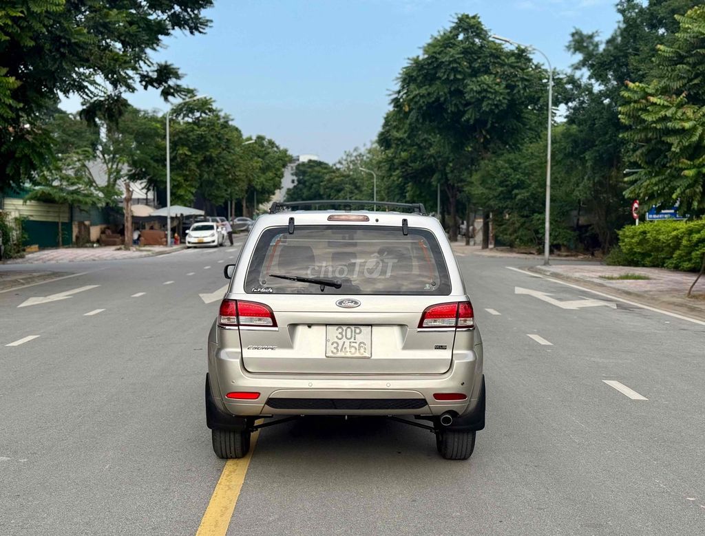 Ford Escape 2009 XLS 2.3 AT 4X2 - 105000 km. Mua bán Ô tô tại Quận Long Biên Hà Nội được đăng bởi Thế Anh hình 4