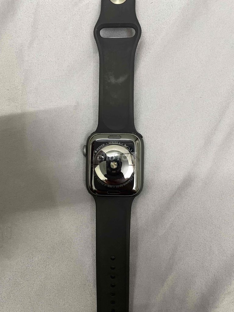 apple watch seri 4 nike