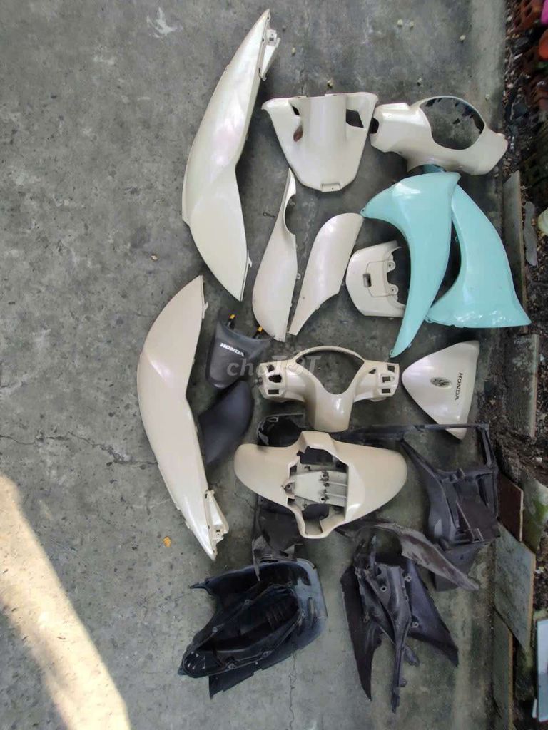 PHÔI ÁO HONDA SH MODE. Mua bán Phụ tùng xe tại Quận Bình Thuỷ Cần Thơ được đăng bởi Lê Hoàng hình 4