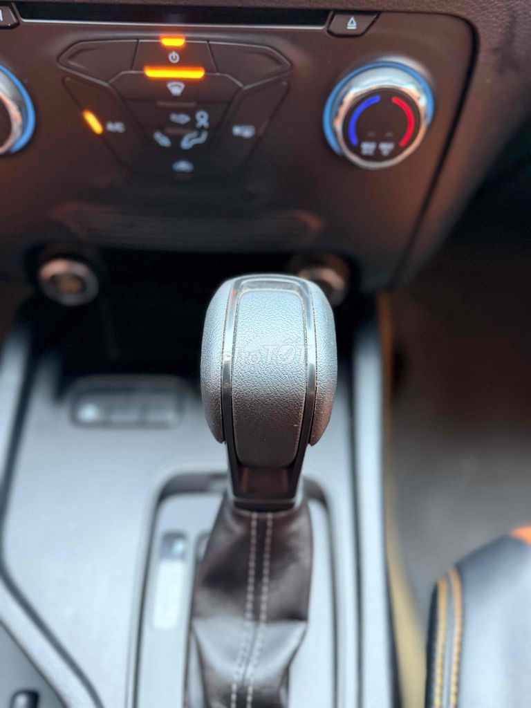 Ford Ranger 2019 XLS 2.2L 4x2 AT. Mua bán Ô tô tại Thành phố Hà Tĩnh Hà Tĩnh được đăng bởi Hải Đường Auto 33 hình 5