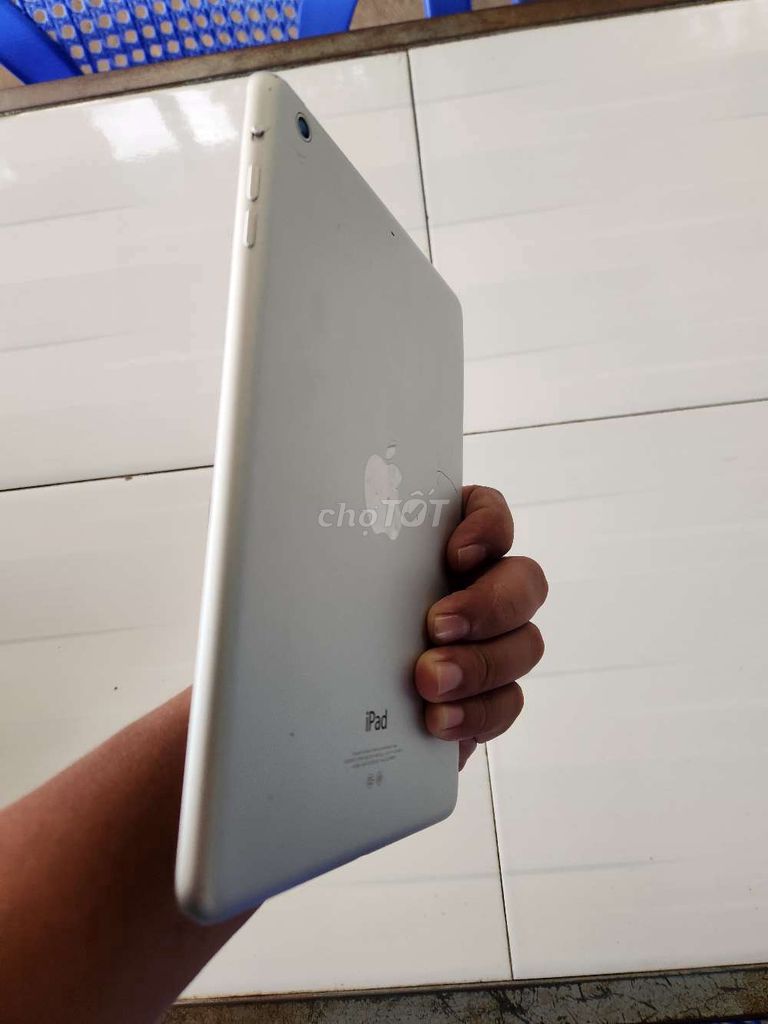 IPab Mini2 không lên màn hình. Mua bán Máy tính bảng tại Huyện Cầu Ngang Trà Vinh được đăng bởi Nguyễn hình 1