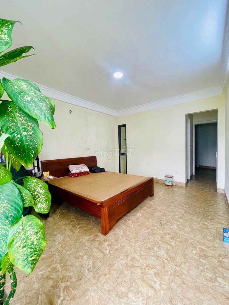 Дом 6 этажей, 40 м², Тэй Мо, вид на озеро, рядом с Vinhomes Smart City