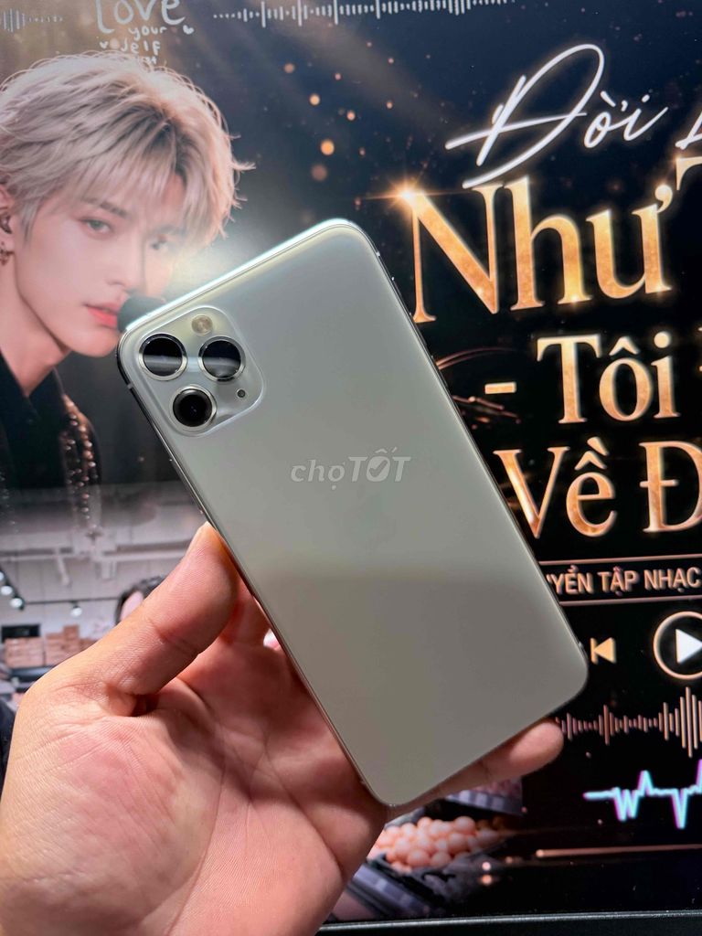 iPhone 11 Pro Max 256GB Trắng Đã sử dụng. Mua bán Điện thoại tại Thành phố Đà Lạt Lâm Đồng được đăng bởi LỘC ĐÀ LẠT hình 1