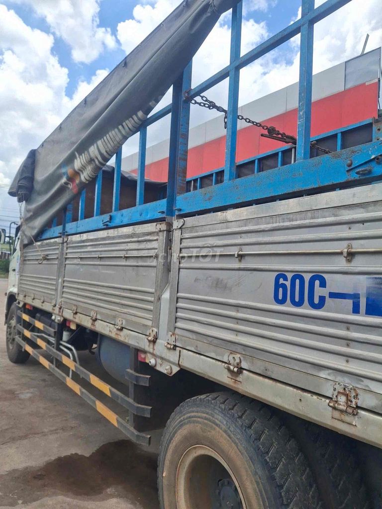 xe nhà đang chạy còn mới cần nhượng lại cho ai cần. Mua bán Xe tải, xe ben tại Quận 10 Tp Hồ Chí Minh được đăng bởi Trí Lê hình 5