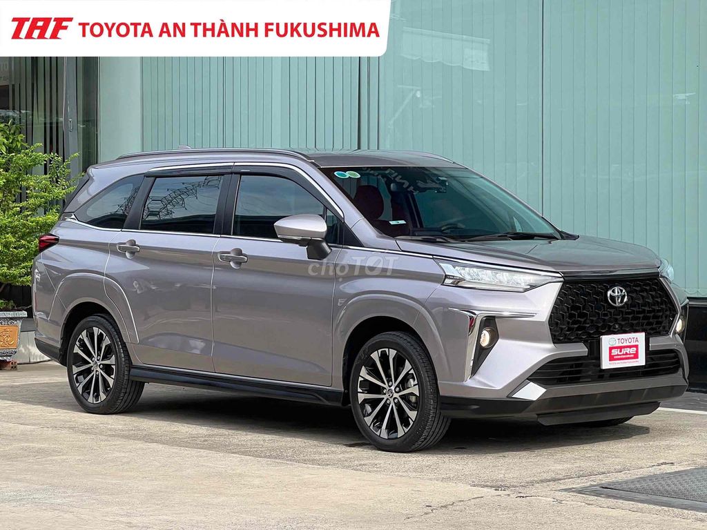 Toyota Veloz CVT Top 2022 - 20768 km
