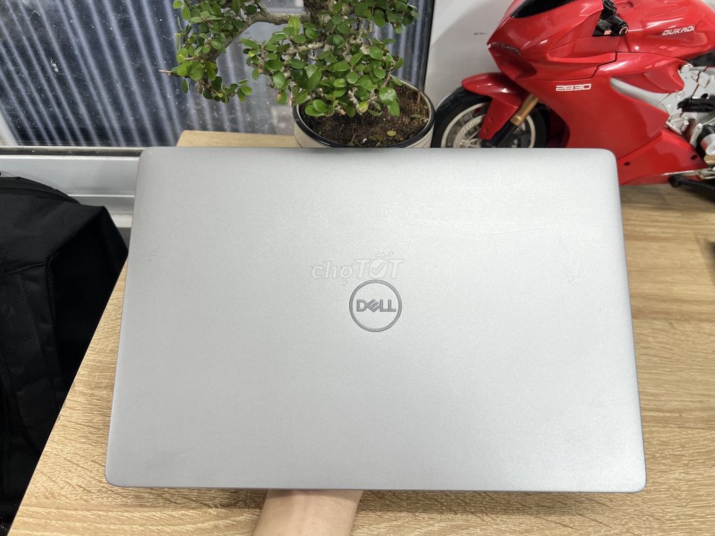 Dell Latitude 5310 i5-10310U/8/128 13"3 inch Bạc. Mua bán Laptop tại Quận Bình Thạnh Tp Hồ Chí Minh được đăng bởi Nguyễn Công Lý hình 1