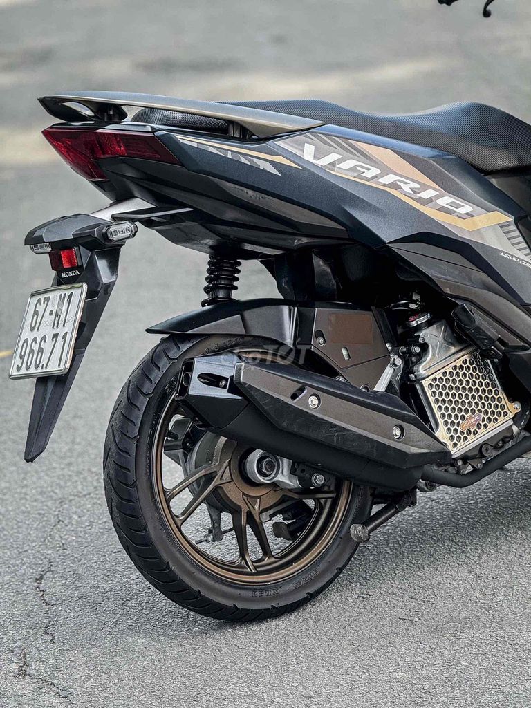 vario 125 2024 bst 9chủ zin cứng nợ xấu trả 50% ạ. Mua bán Xe máy tại Quận Bình Tân Tp Hồ Chí Minh được đăng bởi Xe Máy Qúy Le hình 7