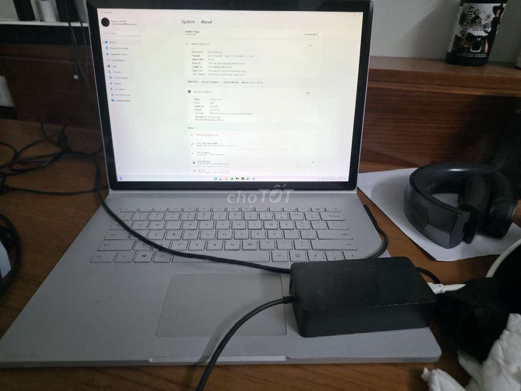 Microsoft Surface Book 2 i7-8650U 16GB. Mua bán Laptop tại Quận Thanh Xuân Hà Nội được đăng bởi QUOCANH hình 1
