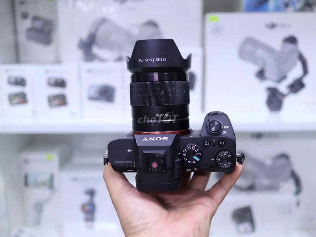 Máy ảnh Sony A72 Đen. Mua bán Máy ảnh, Máy quay tại Thành phố Thủ Dầu Một Bình Dương được đăng bởi Chinh Lee hình 1