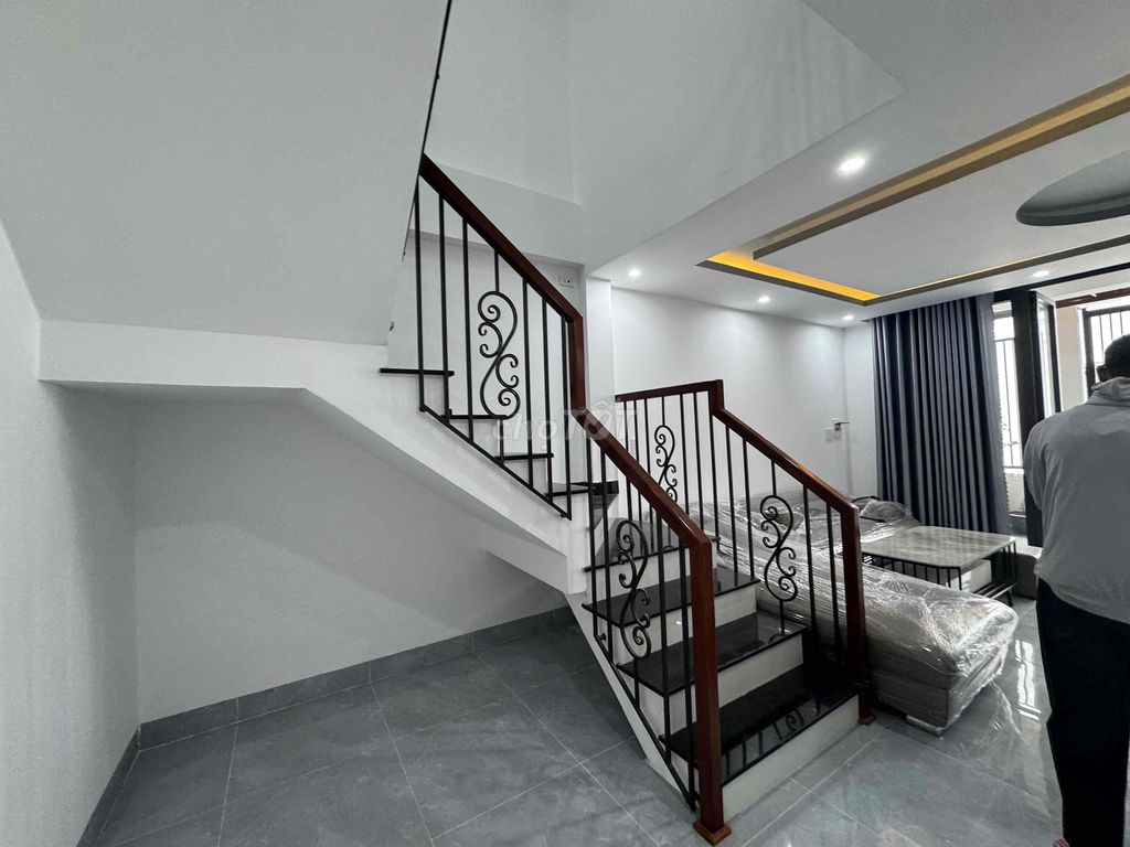 Rent · 3 bd · 100 м² · Quận Ngũ Hành Sơn, ул. Đường Bình Kỳ 1