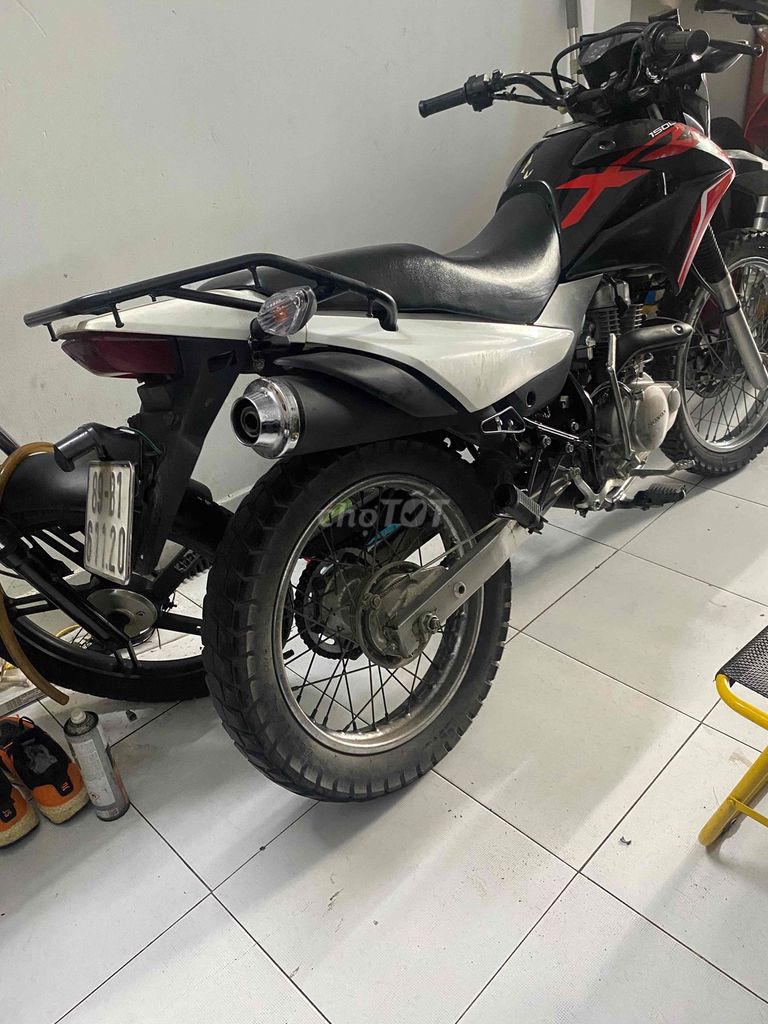 Honda XR 150 máy móc cực chất chức năng đầy đủ. Mua bán Xe máy tại Quận 4 Tp Hồ Chí Minh được đăng bởi Tan hình 4