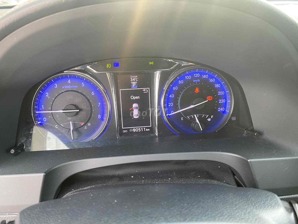 Toyota Camry 2016 2.5Q 90.000 km. Mua bán Ô tô tại Quận Bình Thạnh Tp Hồ Chí Minh được đăng bởi Toyota Sure hình 10