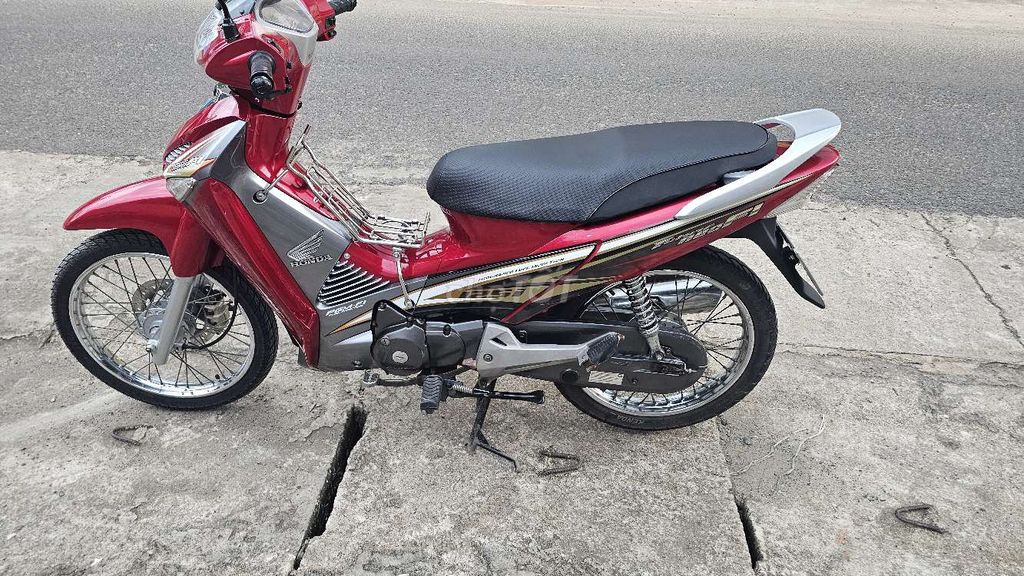 cần bán futer neo. Mua bán Xe máy tại Huyện Trảng Bom Đồng Nai được đăng bởi chu hai hình 3