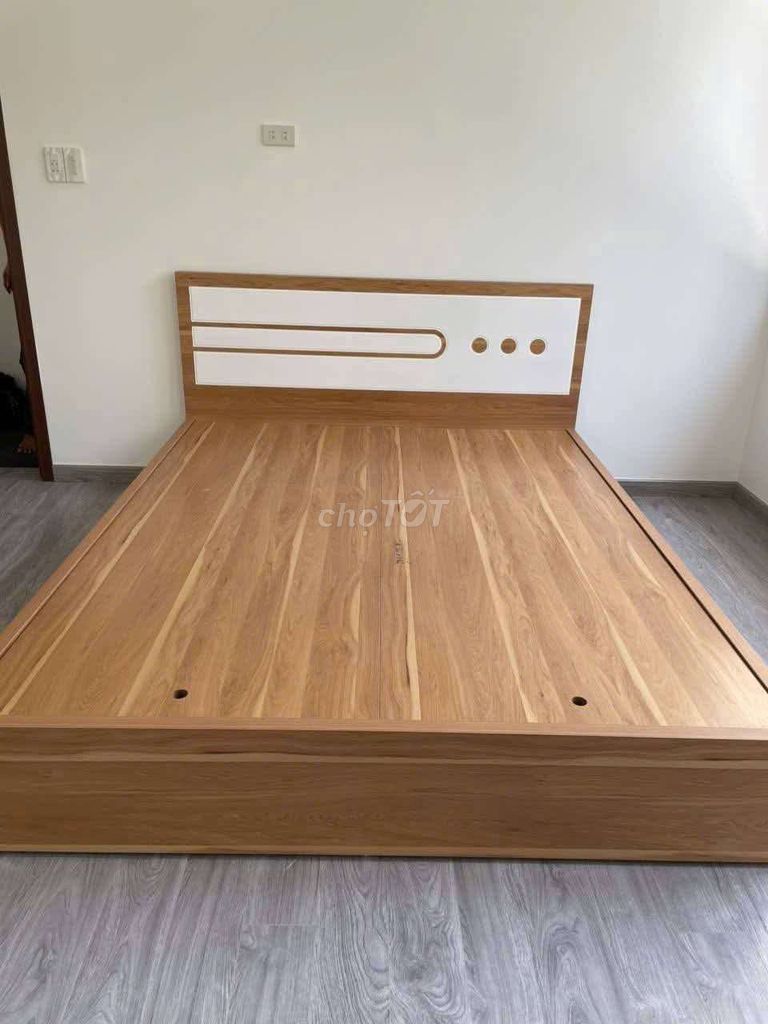 Giường ngủ Gỗ công nghiệp 1m6x2m Hiện đại. Mua bán Giường, chăn ga gối nệm tại Thành phố Nha Trang Khánh Hòa được đăng bởi Chợ Đồ Sỉ hình 1