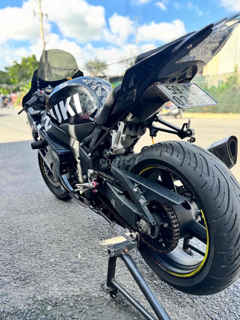 GSX600 xe hải quan sang tên giá đẹp. Mua bán Xe máy tại Quận 12 Tp Hồ Chí Minh được đăng bởi hoàng vinh hình 3