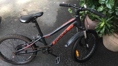 Bán xe đạp Fornix trẻ em 10-12 tuổi , size 22