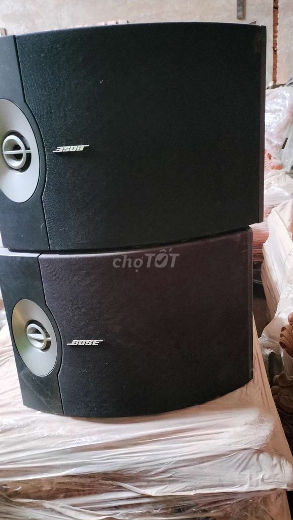 Loa Bose Đen. Mua bán Tivi, Âm thanh tại Thành phố Biên Hòa Đồng Nai được đăng bởi Minh Thuý Nguyễn hình 1