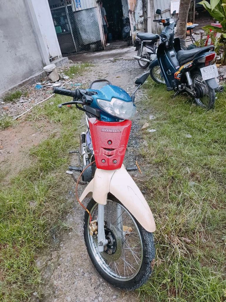 wave máy Nhật nhiêu đô bình đay đu tháng đia êm. Mua bán Xe máy tại Quận Cái Răng Cần Thơ được đăng bởi long pha hình 2