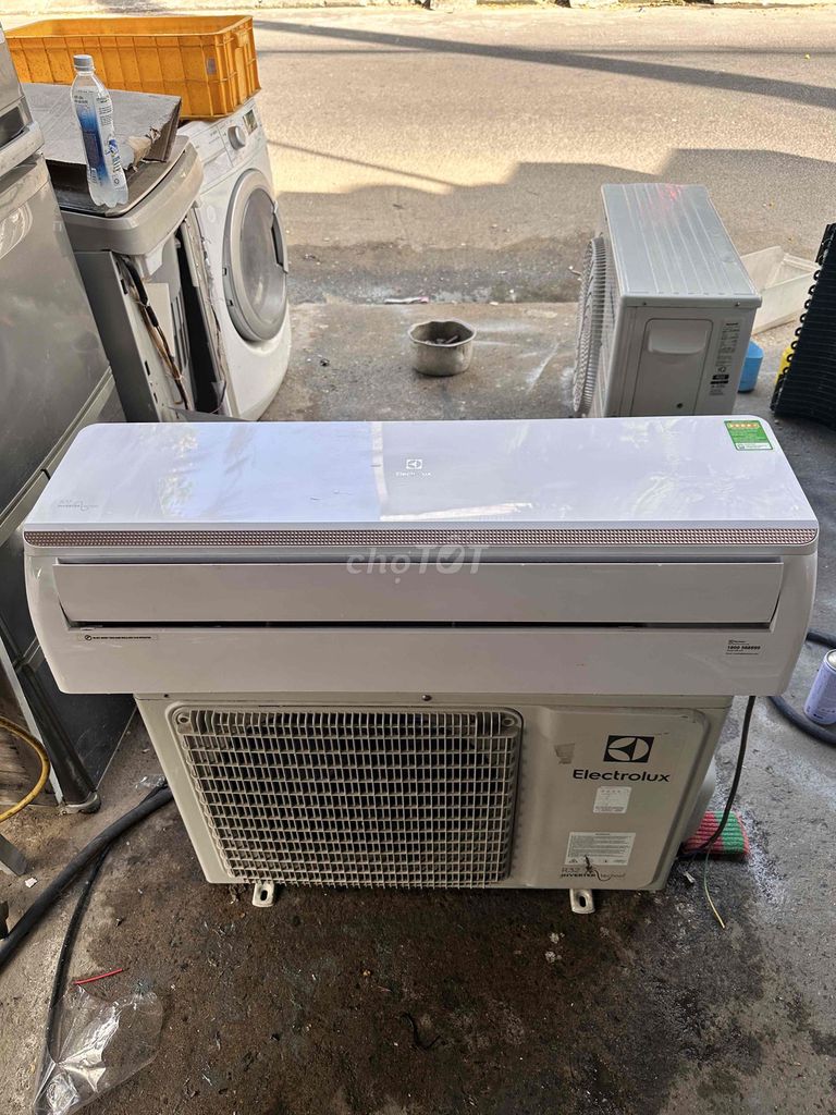 Máy lạnh Electrolux 2hp Inverter Trắng. Mua bán Máy lạnh, điều hoà tại Quận Cẩm Lệ Đà Nẵng được đăng bởi Nguyễn Xuân Trường hình 1