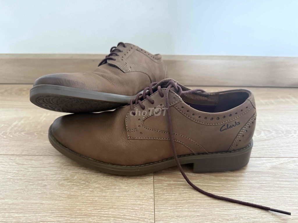 Giày tây Clarks Nam Da thật Nâu size 7. Mua bán Giày dép tại Thành phố Thủ Đức Tp Hồ Chí Minh được đăng bởi Khánh hình 1