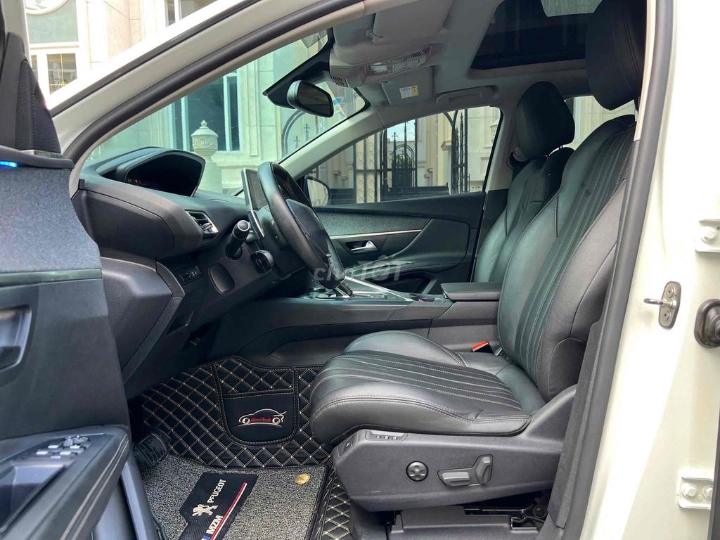 Peugeot 5008 Allure 1 chủ gốc SG có full ls có BH. Mua bán Ô tô tại Quận Tân Phú Tp Hồ Chí Minh được đăng bởi Kim Ngân Xe Lướt hình 7