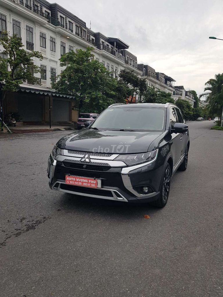 2021 Premium 2.0 CVT - 20000 km. Mua bán Ô tô tại Huyện An Dương Hải Phòng được đăng bởi Mr Quý hình 3