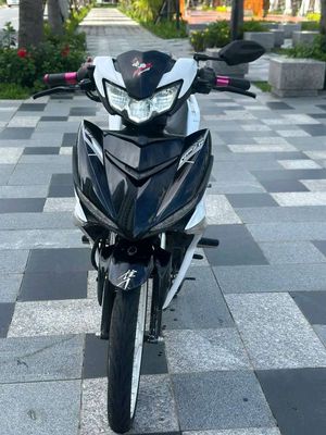 Yamaha Exciter 150 2019 Trắng đen. Mua bán Xe máy tại Quận Sơn Trà Đà Nẵng được đăng bởi Huỳnh Bi