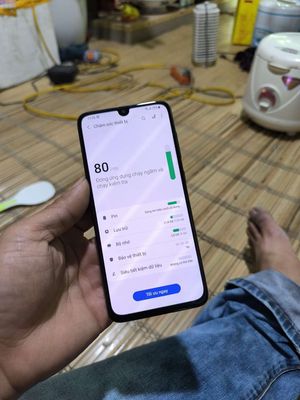 Samsung A70 chính hãng 6/128gb. Mua bán Điện thoại tại Quận Hoàng Mai Hà Nội được đăng bởi Trung Anh