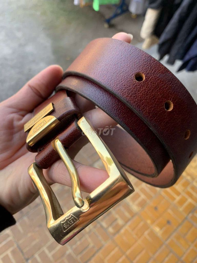 Dây nịt Levis Da bò Nâu 118cm. Mua bán Phụ kiện thời trang khác tại Quận 1 Tp Hồ Chí Minh được đăng bởi Ty phạm 2hand hình 1