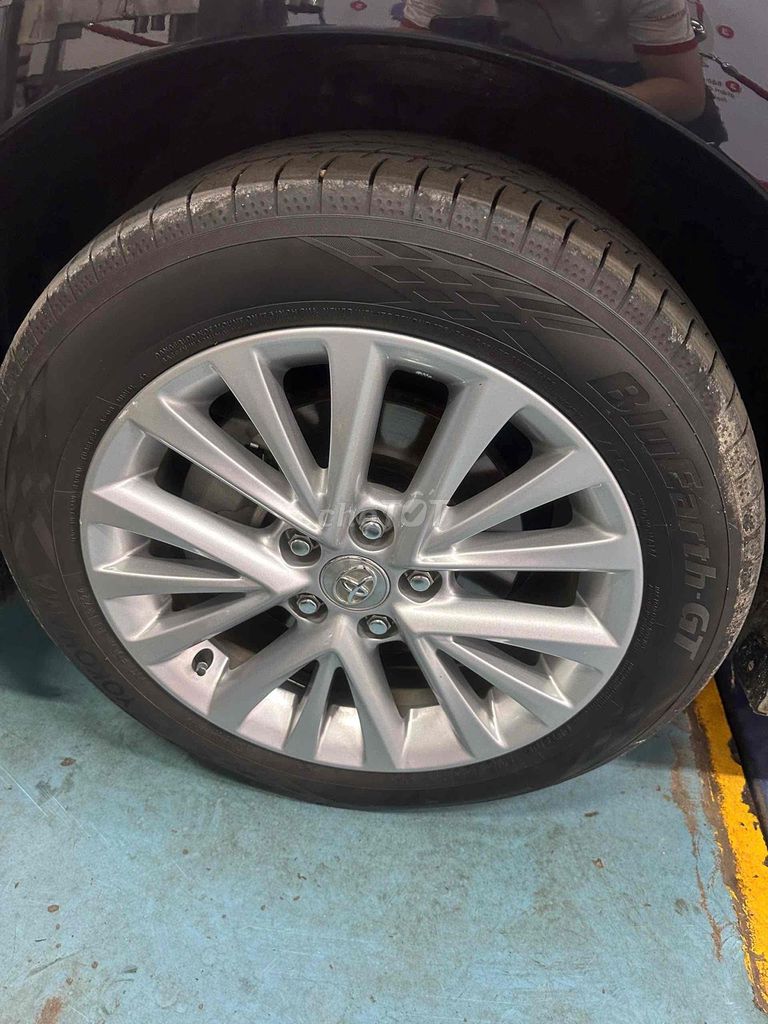 Toyota Camry 2016 2.5G 87000 km Đen. Mua bán Ô tô tại Thành phố Huế Thừa Thiên Huế được đăng bởi Đỗ Ân hình 8