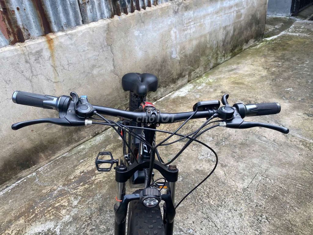 Xe mua ít đi chạy vài lần cần bán giá rẻ. Mua bán Xe điện tại Huyện Hóc Môn Tp Hồ Chí Minh được đăng bởi A nghĩa  hình 2