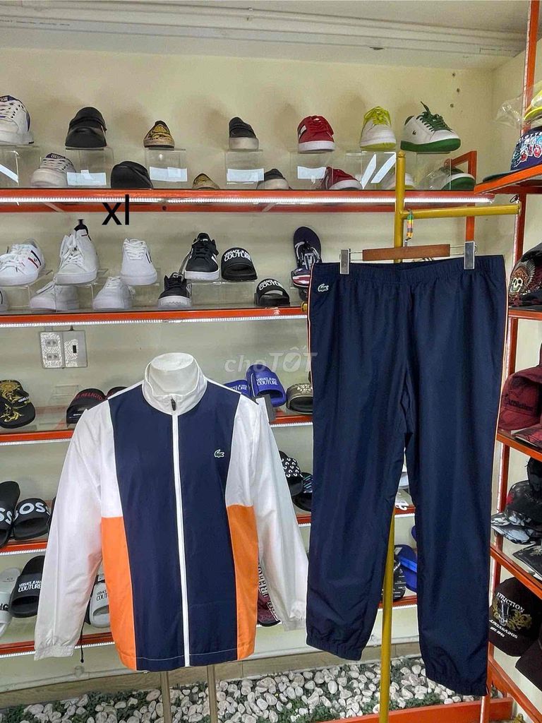 Bộ quần áo thể thao Lacoste Nam XL. Mua bán Quần áo tại Huyện Bù Gia Mập Bình Phước được đăng bởi Lâm thiên đường hàng hiệu hình 1