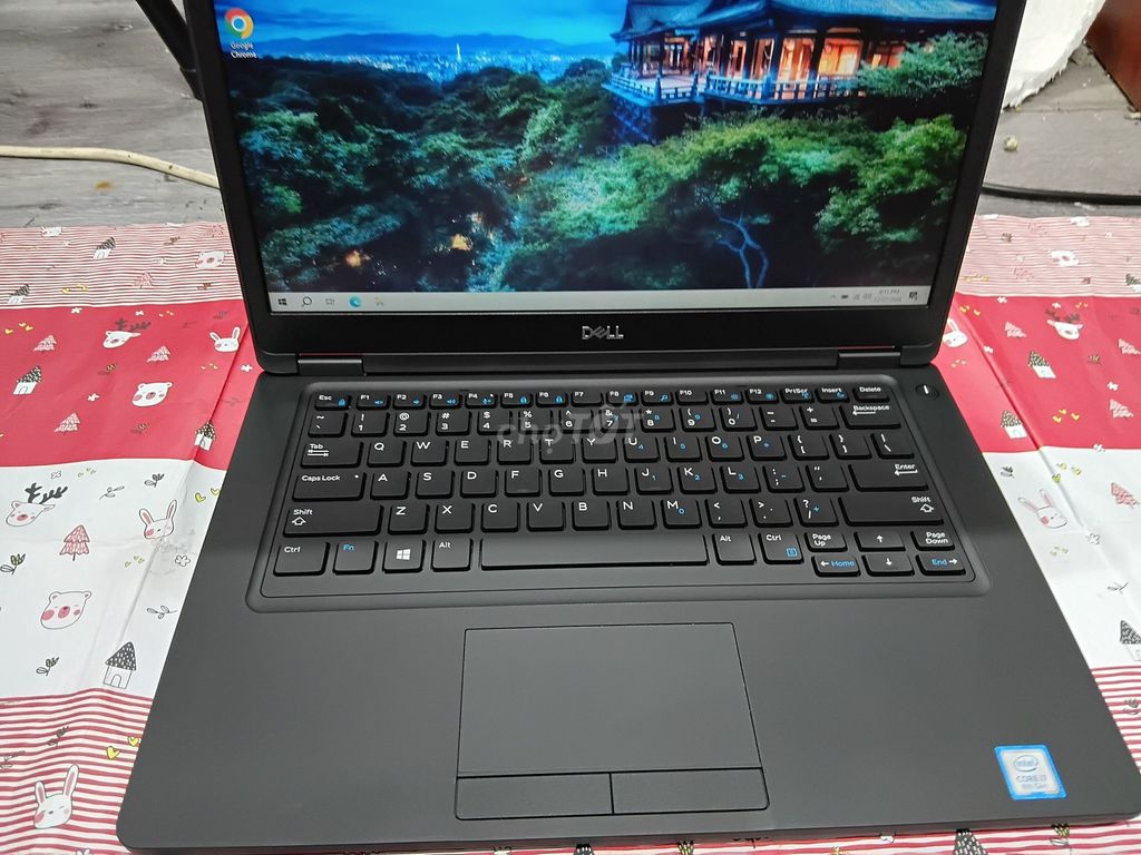 DELL LATITUDE 5490 i7/8650U/8/256