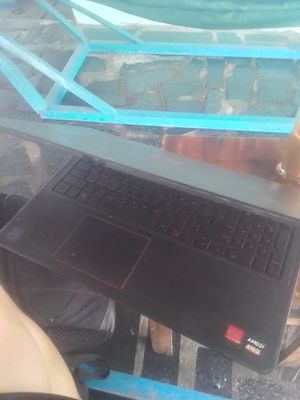 Laptop Học xong muốn bán cho ai cần. Mua bán Laptop tại Thành phố Thủ Đức Tp Hồ Chí Minh được đăng bởi Anh dat Nguyen