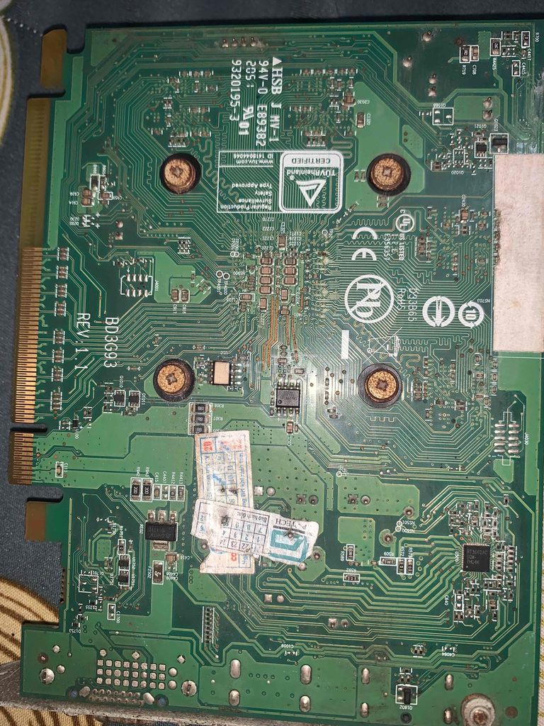 vga Radeon Rx550X còn xài tốt