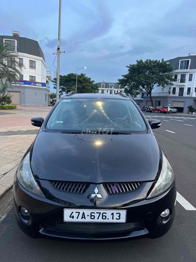 Mitsubishi Grandis 2005 2.4 AT - 125456 km. Mua bán Ô tô tại Thành phố Buôn Ma Thuột Đắk Lắk được đăng bởi manh hoàng  hình 1