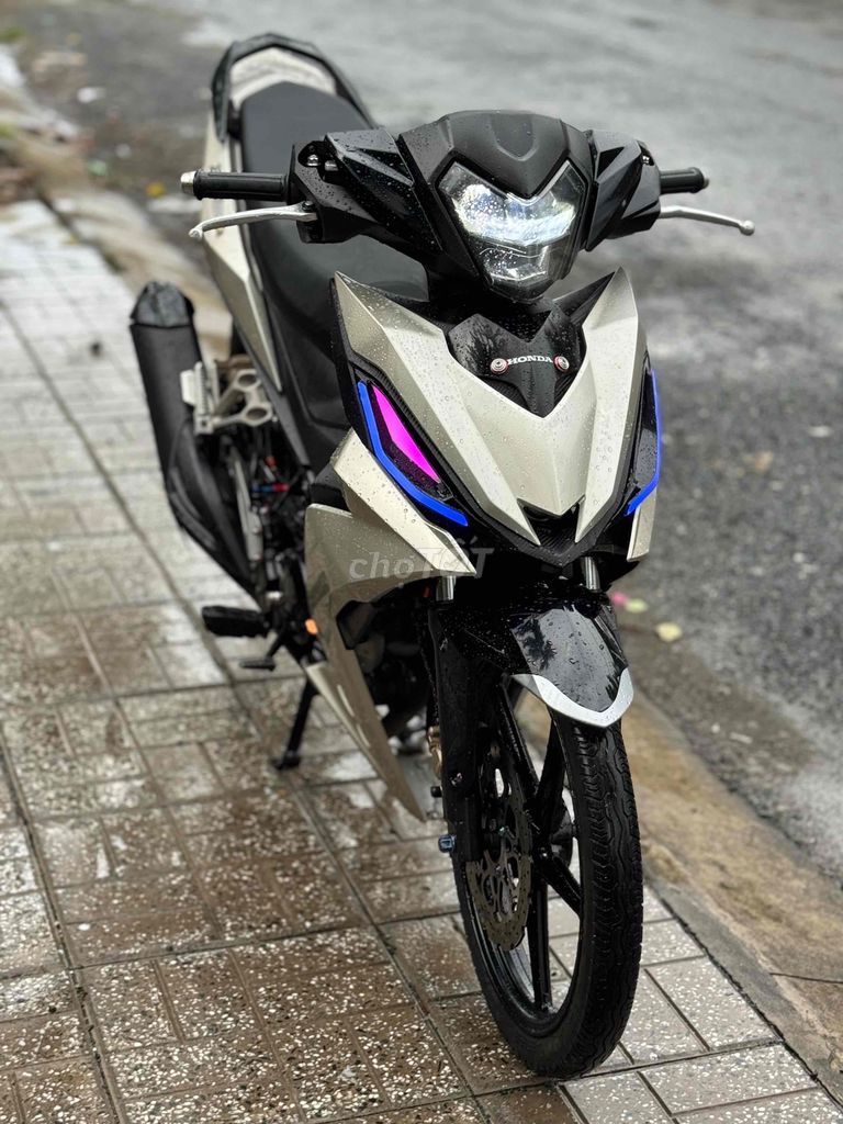 Winner v1 dọn kiểng máy zin 9 chủ. Mua bán Xe máy tại Thành phố Long Xuyên An Giang được đăng bởi khải phan hình 3