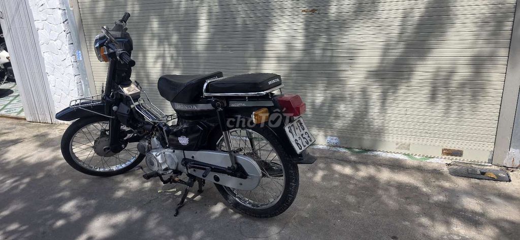 Xe máy Honda Cub 89 50cc màu xám đen. Mua bán Xe máy tại Huyện Hóc Môn Tp Hồ Chí Minh được đăng bởi Thanh Tung Mai hình 1