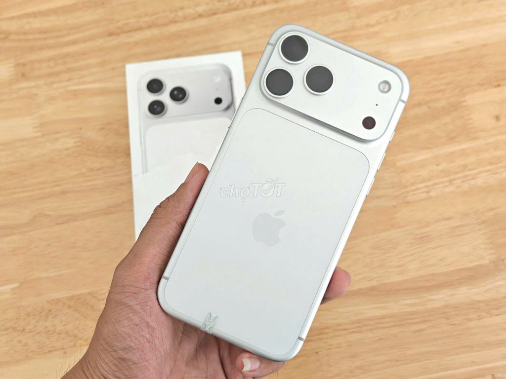 iPhone 17 Pro Max 256GB Sạc 53 Lần Pin100% Đủ Hộp. Mua bán Điện thoại tại Quận Cái Răng Cần Thơ được đăng bởi Cầm đồ Nhanh hình 1