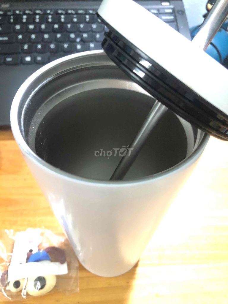 THANH LÝ LY GIỮ NHIỆT 500ml có Stiker xinh xỉu