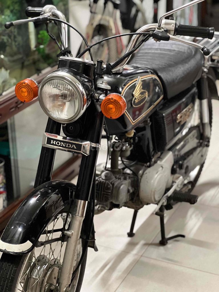 Honda CD50 màu Đen. Mua bán Xe máy tại Thành phố Buôn Ma Thuột Đắk Lắk được đăng bởi Đạt hình 2