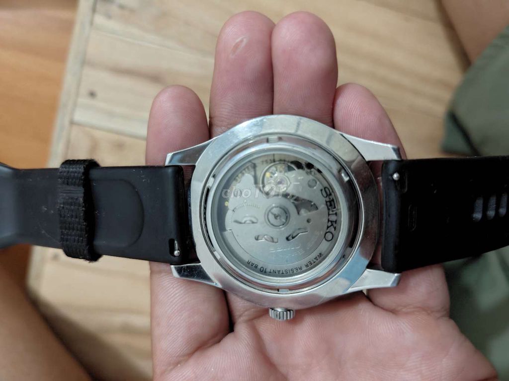Đồng hồ Seiko 5 Sports Nam Đen 42mm. Mua bán Đồng hồ tại Huyện Văn Lâm Hưng Yên được đăng bởi Bình Đoàn hình 1