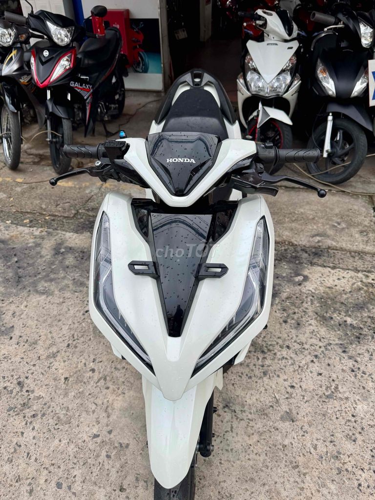 ❎❎ Vario 150 trắng đen đký 2019 xe đẹp có góp. Mua bán Xe máy tại Thành phố Biên Hòa Đồng Nai được đăng bởi XE MÁY CŨ THÀNH MỸ  hình 1