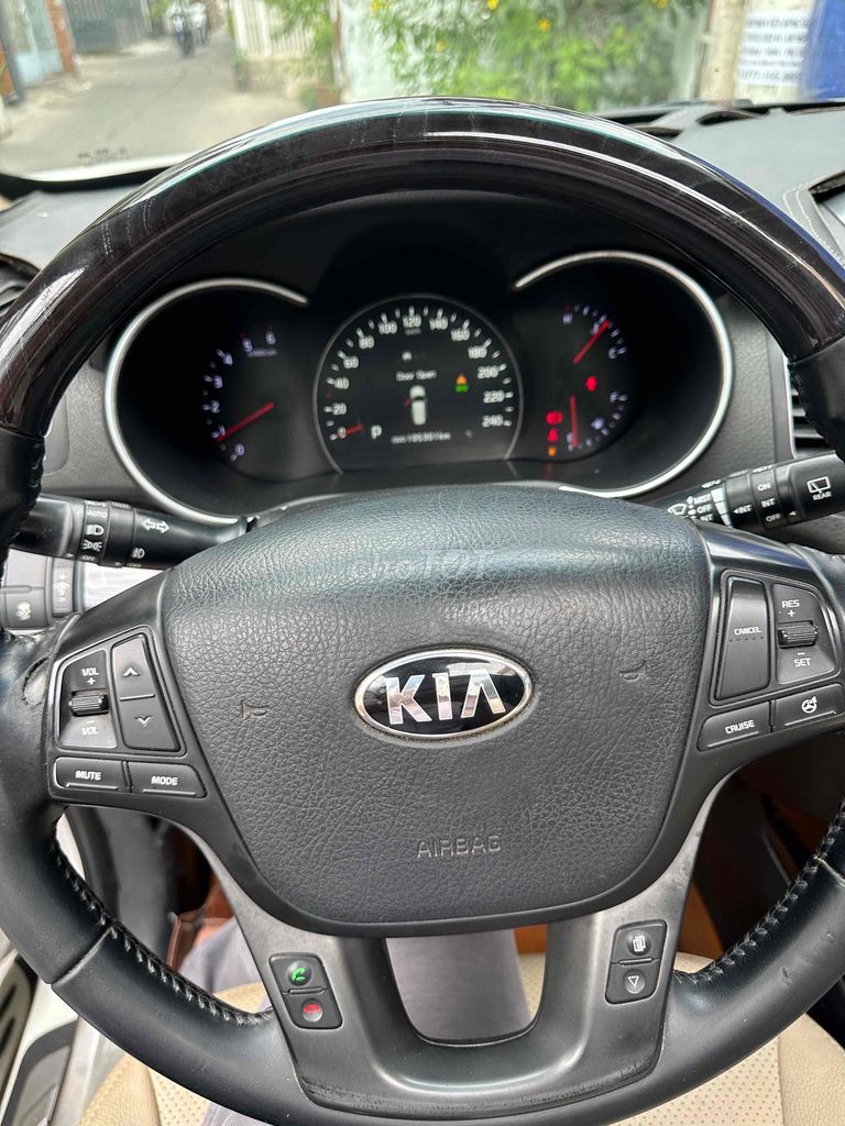 Kia Sorento 2018 máy dầu 2WD 2.2 DATH - 103000 km. Mua bán Ô tô tại Quận 11 Tp Hồ Chí Minh được đăng bởi Tên chưa cung cấp hình 11