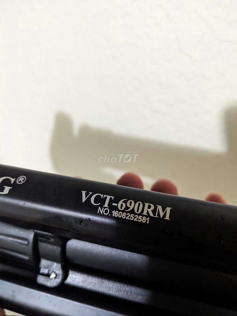 Tripod Yunteng VCT 690RM