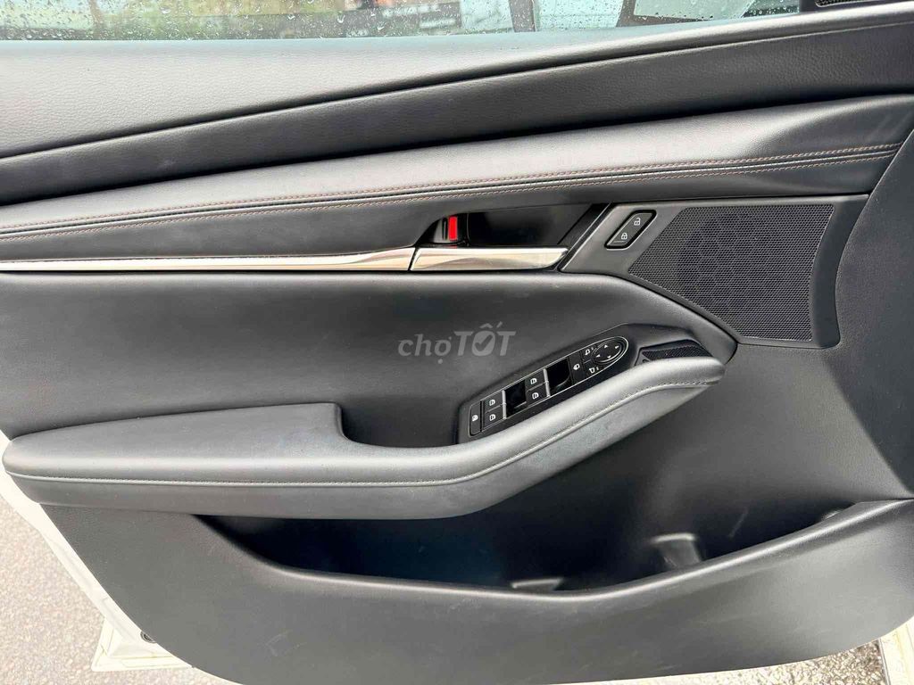 Mazda 3 2023 1.5L Luxury - 40000 km. Mua bán Ô tô tại Quận Hải Châu Đà Nẵng được đăng bởi Hoàng hình 6