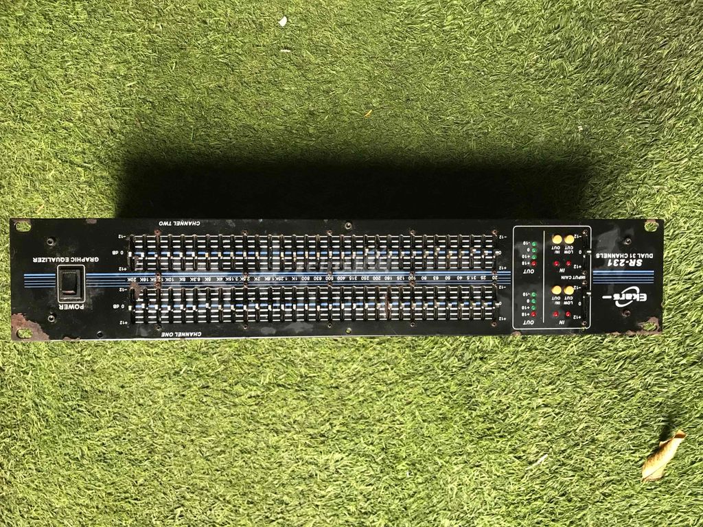 EQ EKARS SE-231 như trên hình