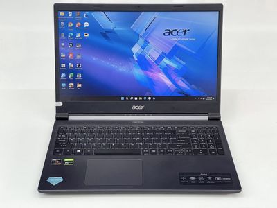 Acer Aspire A715 Laptop đa năng công việc giải trí